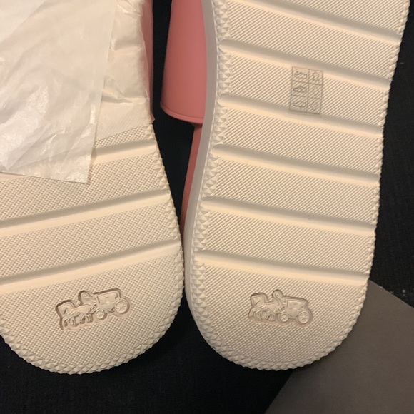 💞COACH GABLE LEATHER SANDAL💞 - Picture 9 of 12